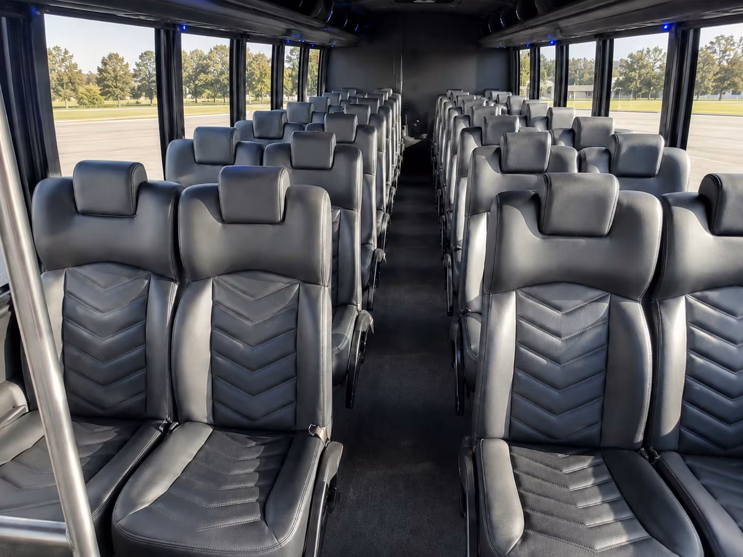 minibus rentals for smaller prom groups in vallejo california