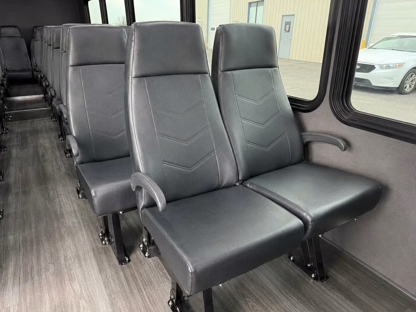 vallejo minibus rentals for rehearsal dinners and brunches