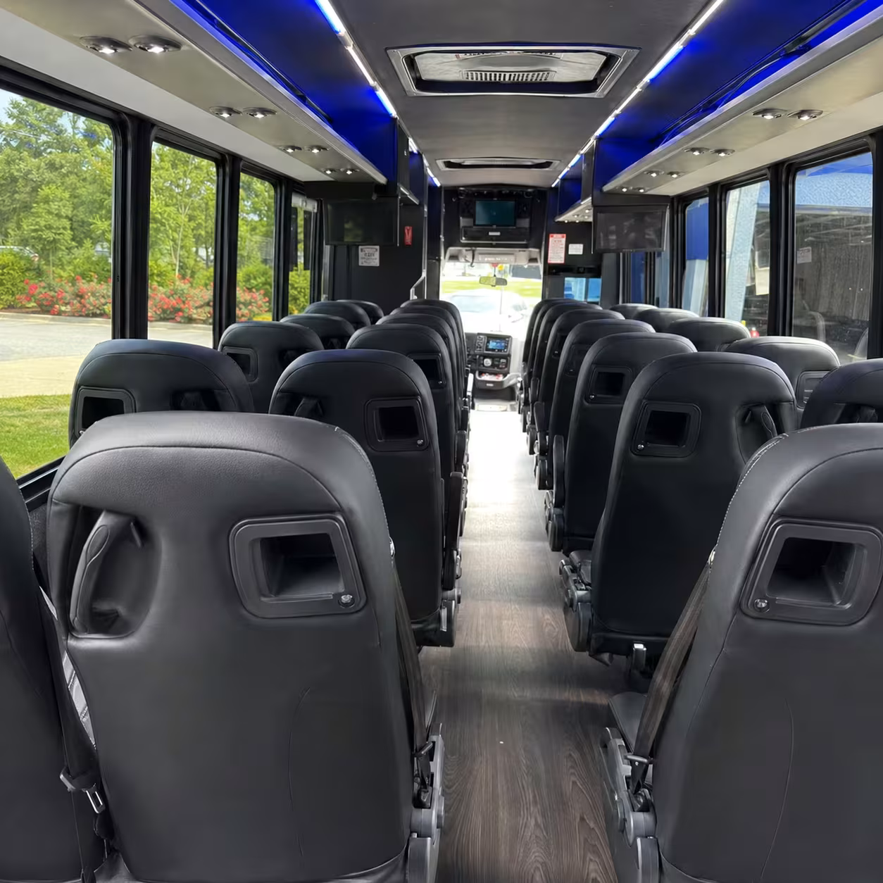 youth group and mission trip minibus rentals in vallejo